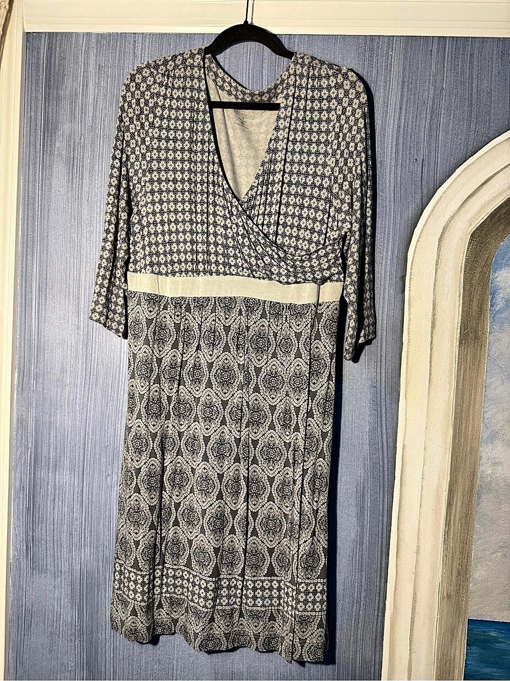 ATHLETA 3/4 sleeve women’s Printed Midi Dress Size 1X Like New
